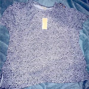 NWT Woman’s Black & White Short Sleeve Shirt